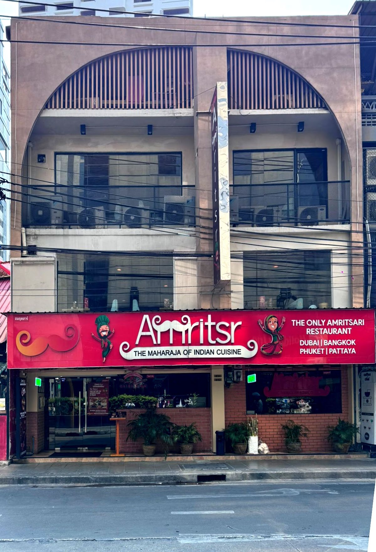 Amritsr Restaurant Sukhumvit Soi 22 - IndianRestaurant in Bangkok
