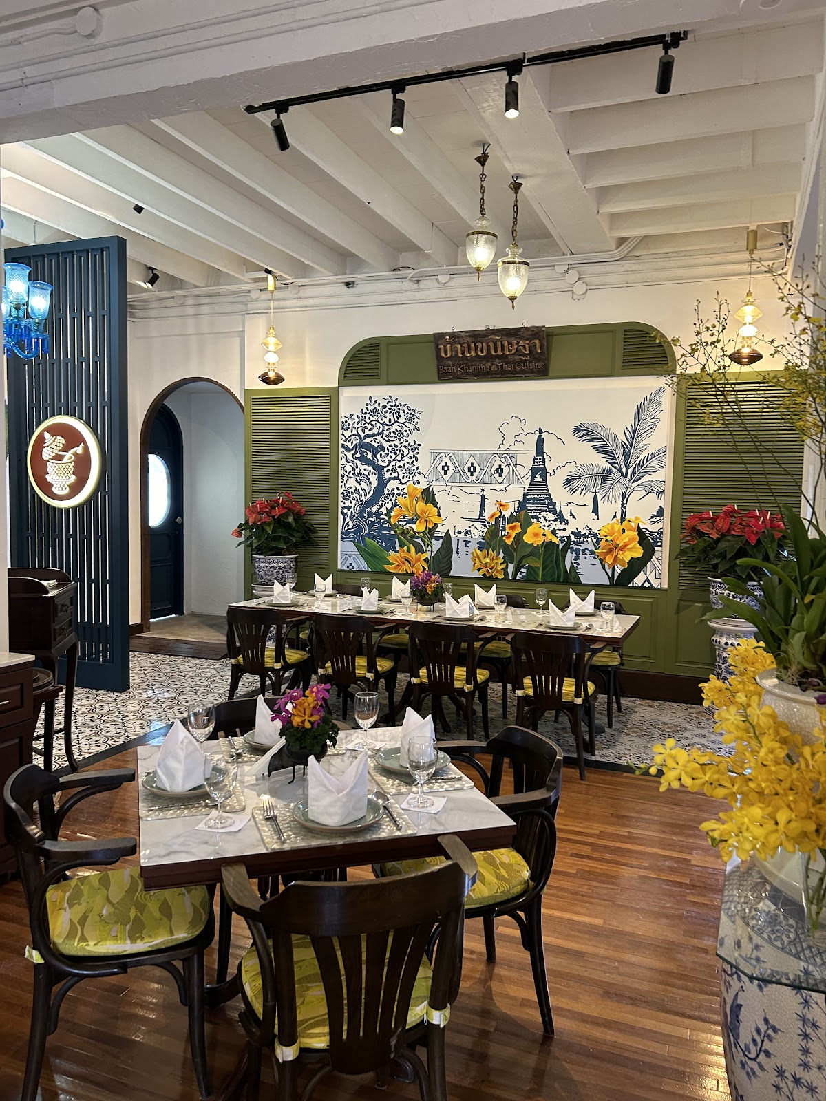 Baan Khanitha Thai Cuisine Sukhumvit 23