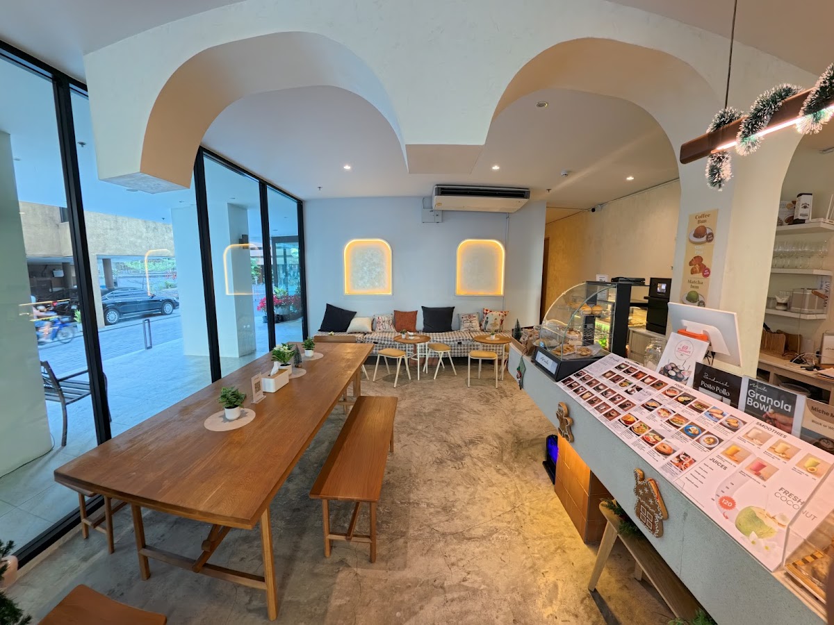Miche Boulangerie & Coffee Bar
