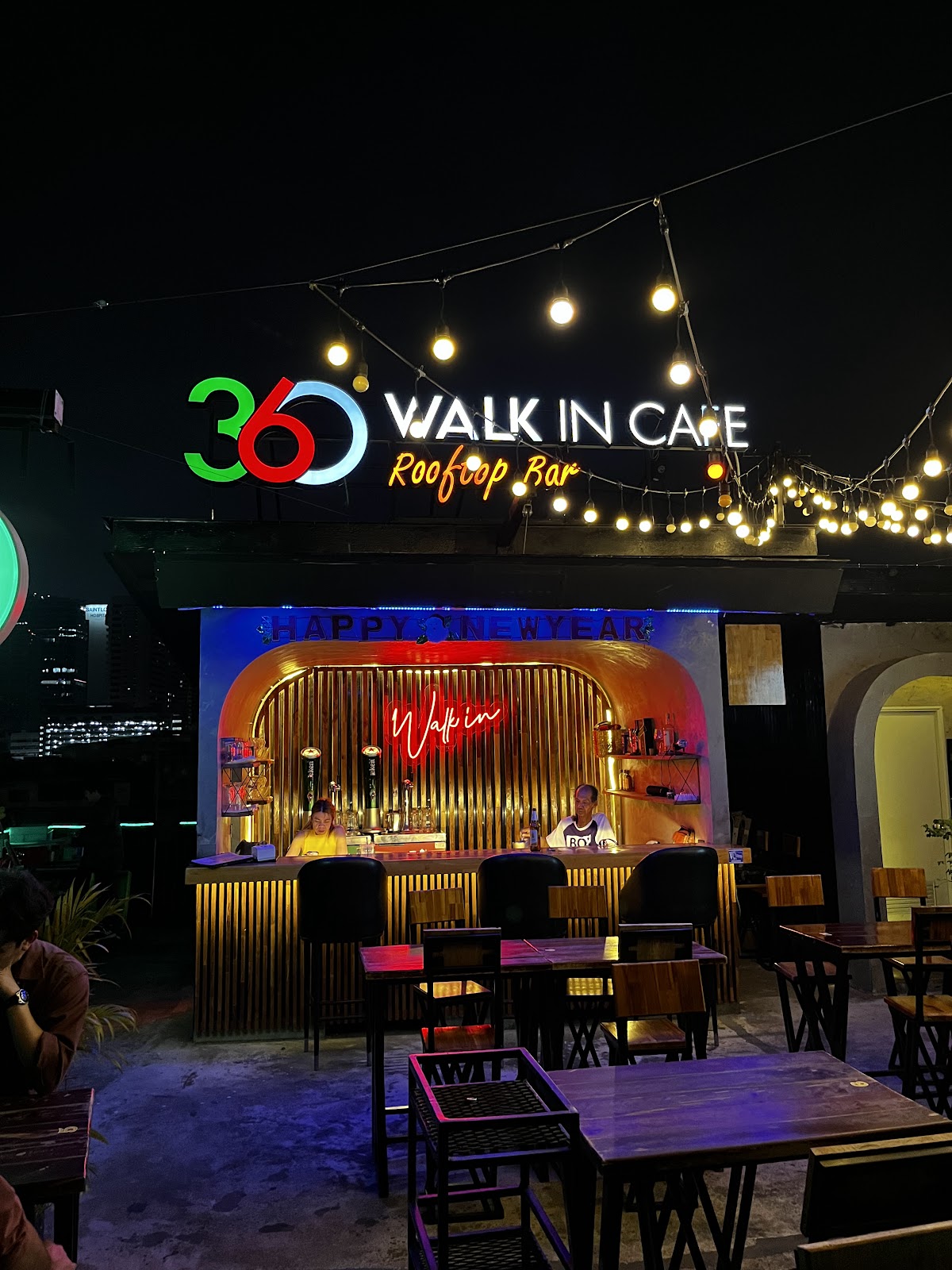 Walk in cafe and bistro