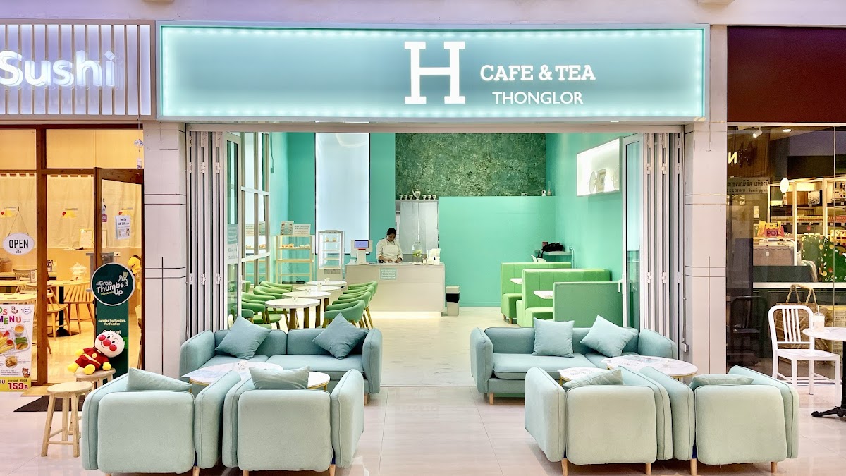 H CAFE & TEA Thonglor