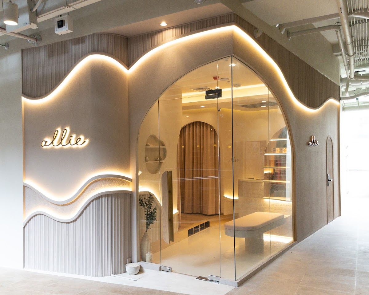 allie studio (Marche Thonglor)