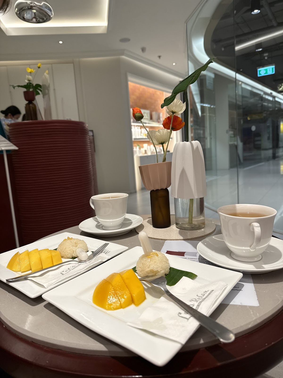 Let's Relax Spa - Silom Edge