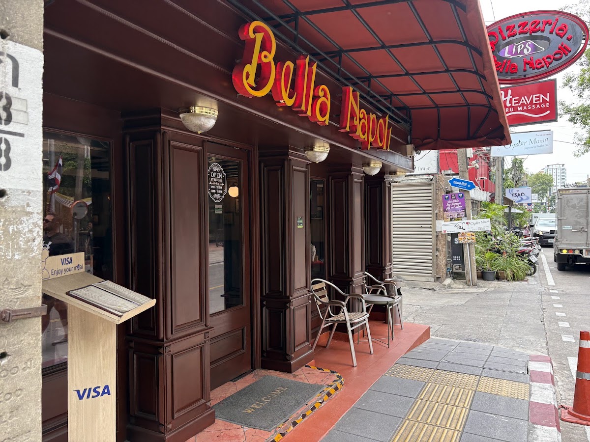 Bella Napoli Sukhumvit