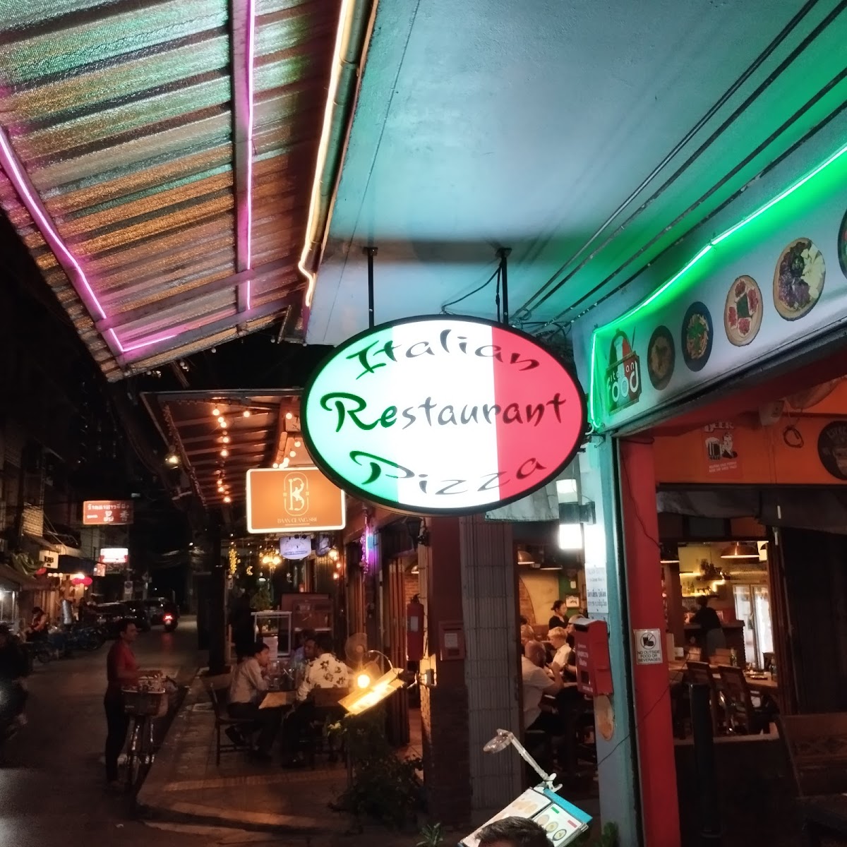 Italian Bistro - Silvio's Bistro