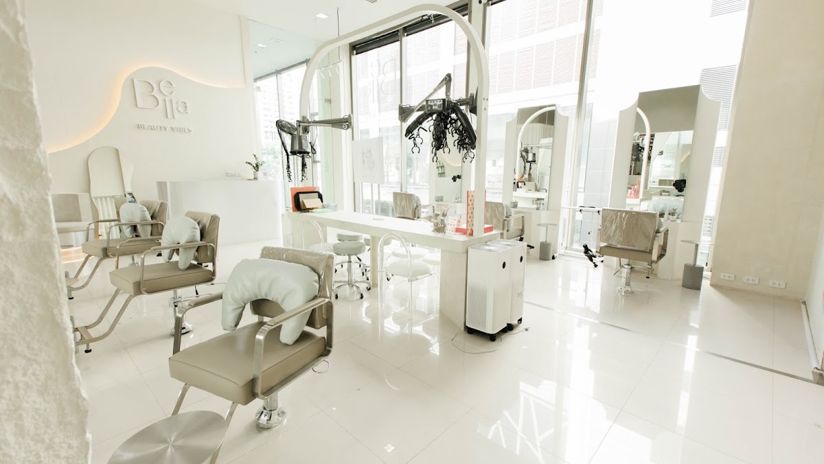 Bella Beauty Vibes (BOOKING ONLY)
