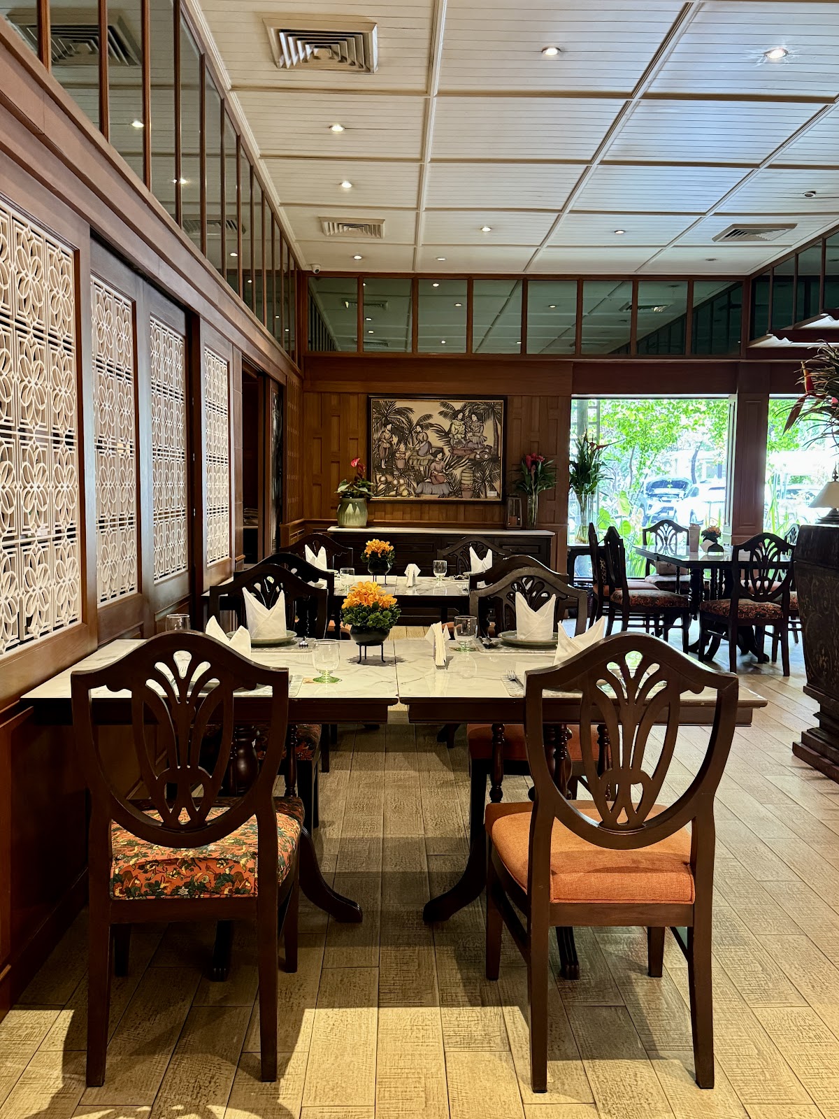 Baan Khanitha & Gallery