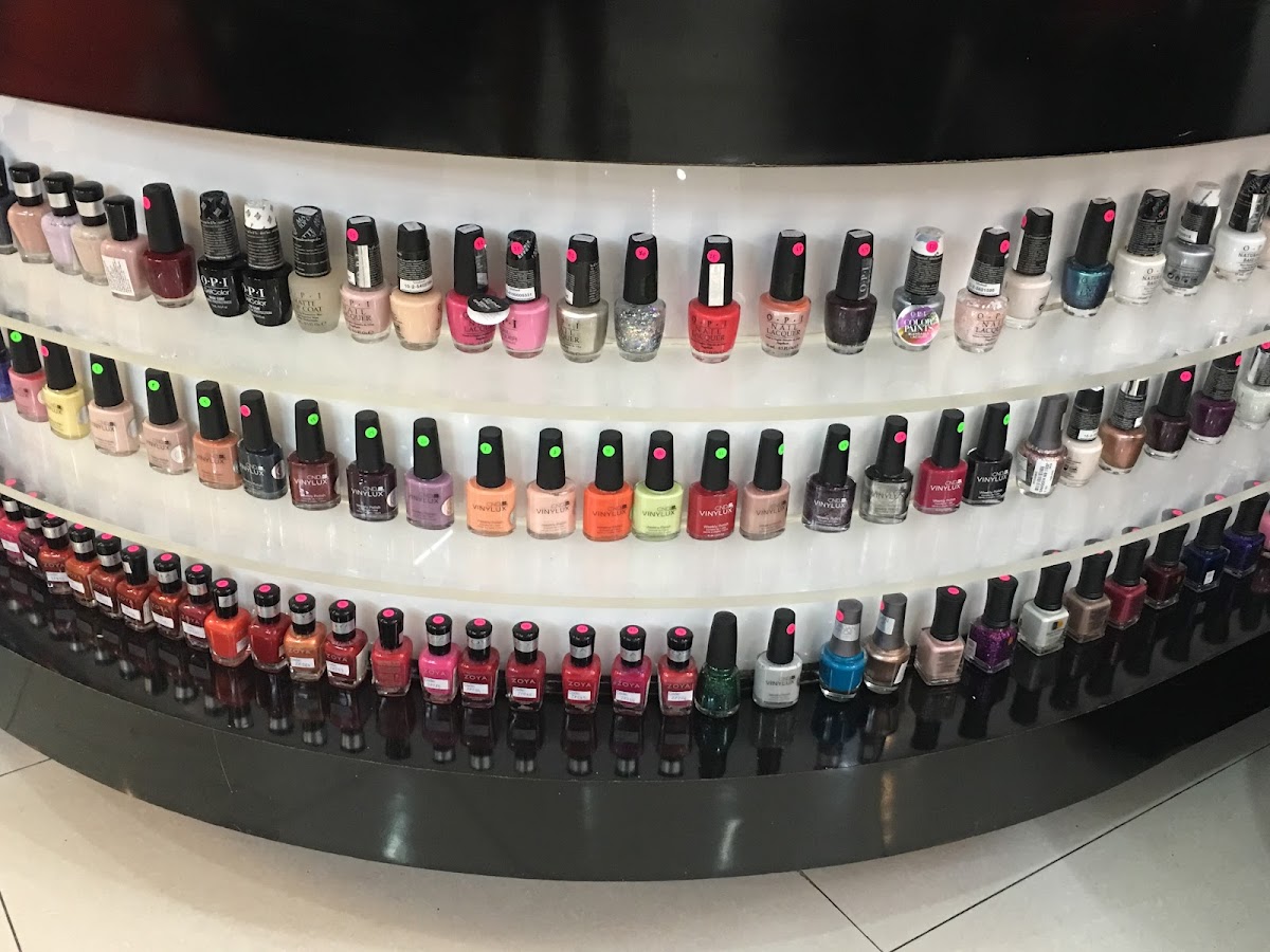 The Nail Bar at Ekkamai