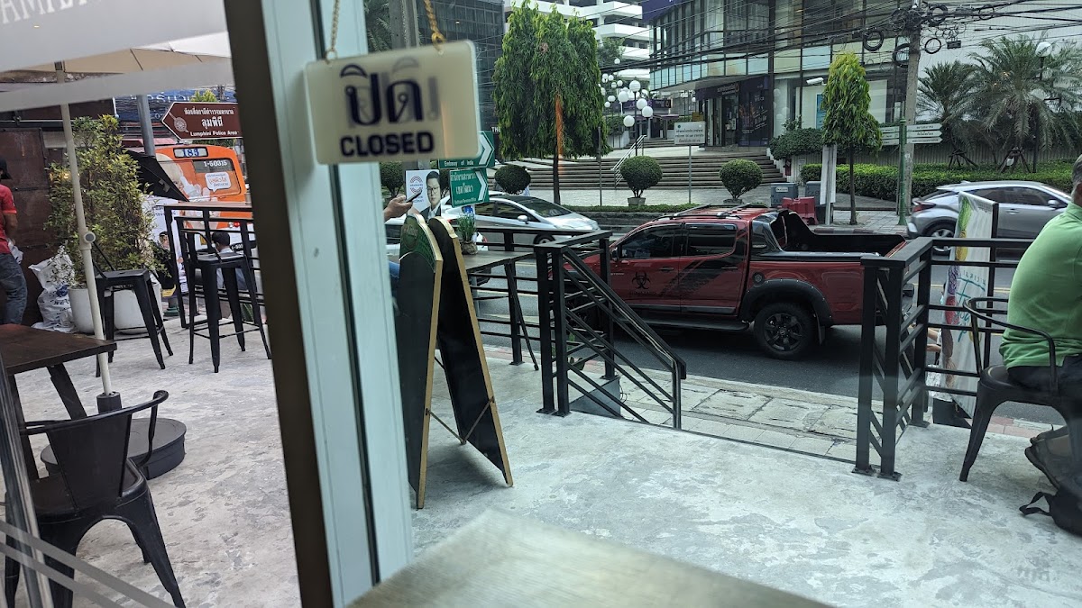 M3 Restaurant Asoke