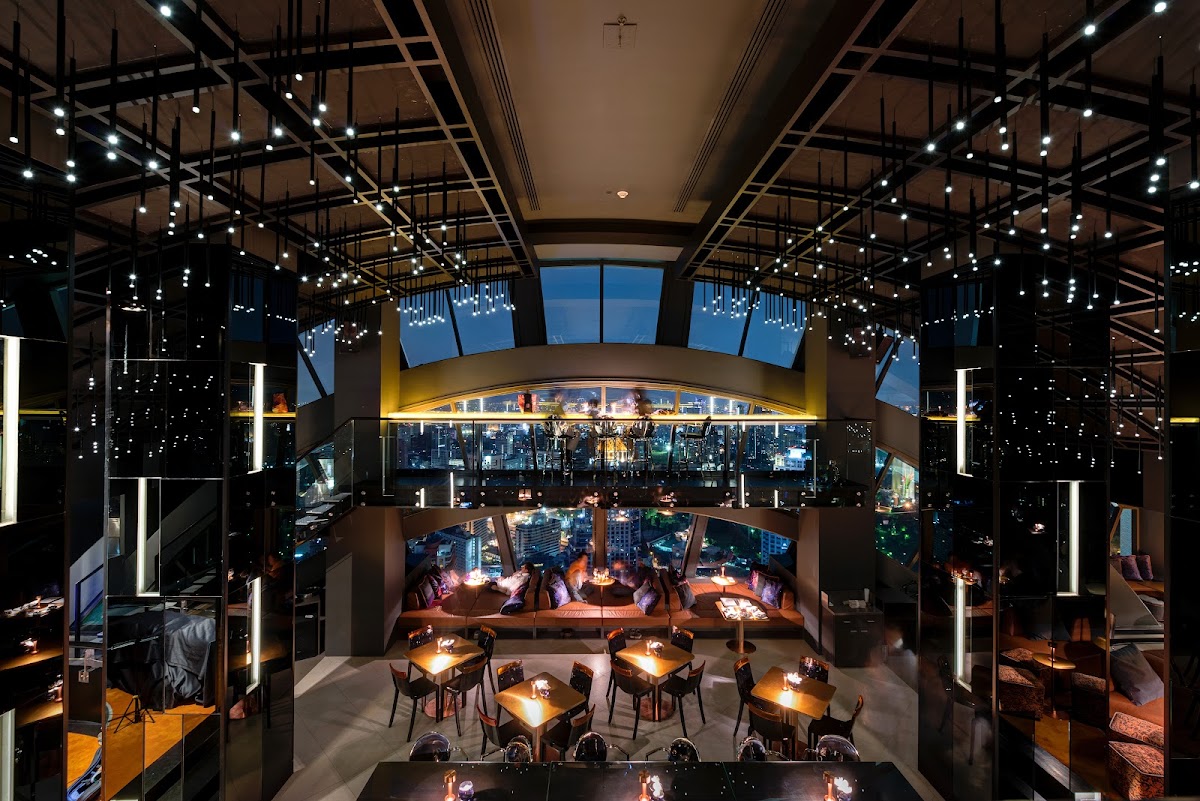 Vertigo TOO Hidden Sky Bar & Restaurant