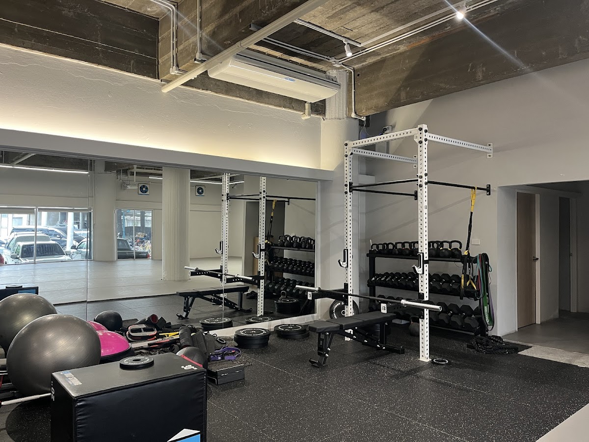 COACH AND CRAFT Performance Gym
