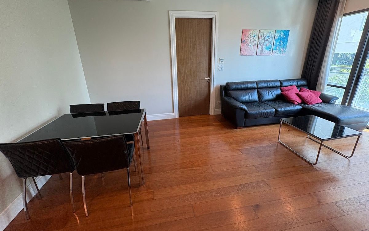 Bright Sukhumvit24 ,2 Bedroom, 2 Bathroom, 90 Sq M, Rental Price 50k/mo 0887532858 Pray. image 5