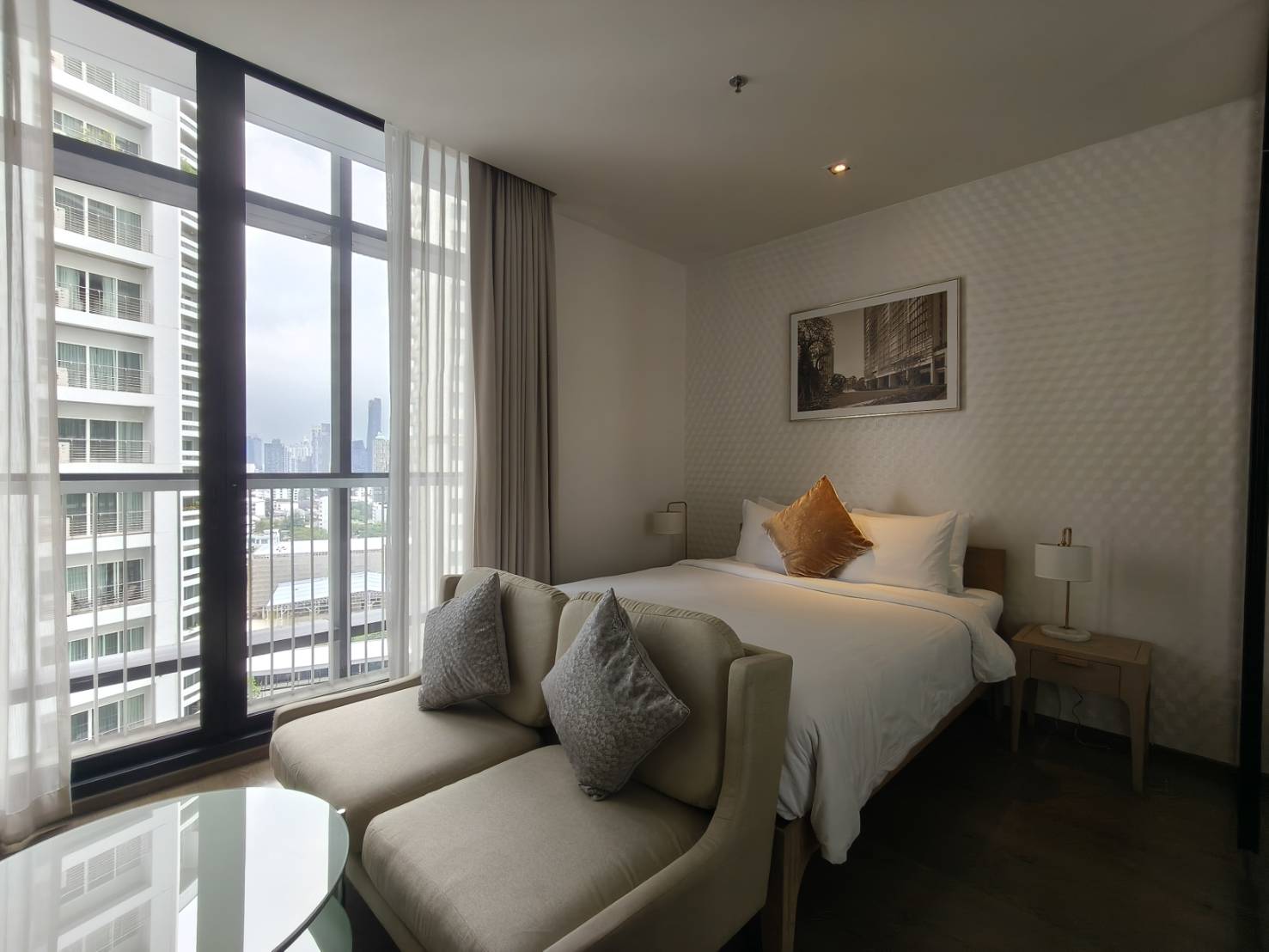 Studio Plus Condo for Rent at Park Origin Phrom Phong Tower 5 | Luxury Condo Near BTS Phrom Phong
