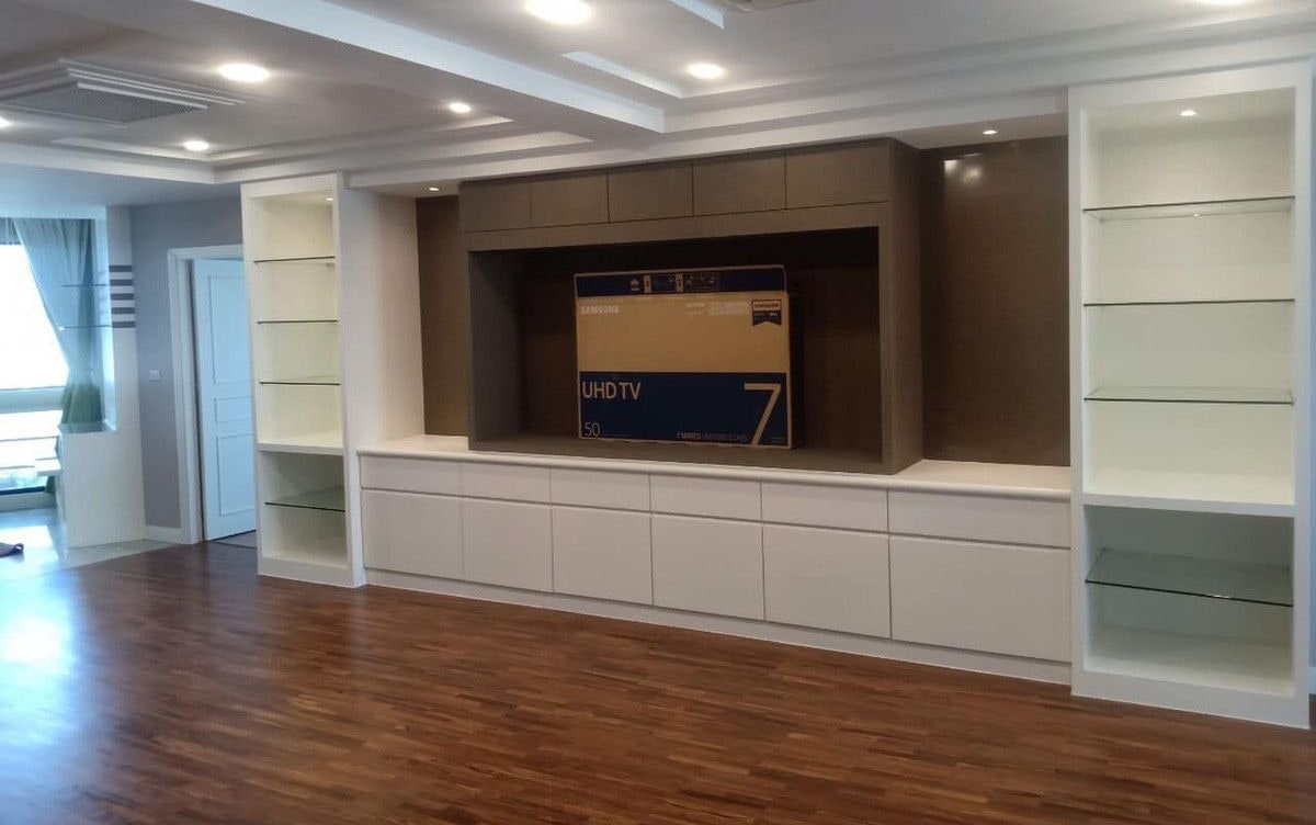 President Park Sukhumvit 24 , Pet Freindly 3 Bedroom, 3 Bathroom, 261 Sq M, Rental Price 85k/mo 0887532858 Pray.