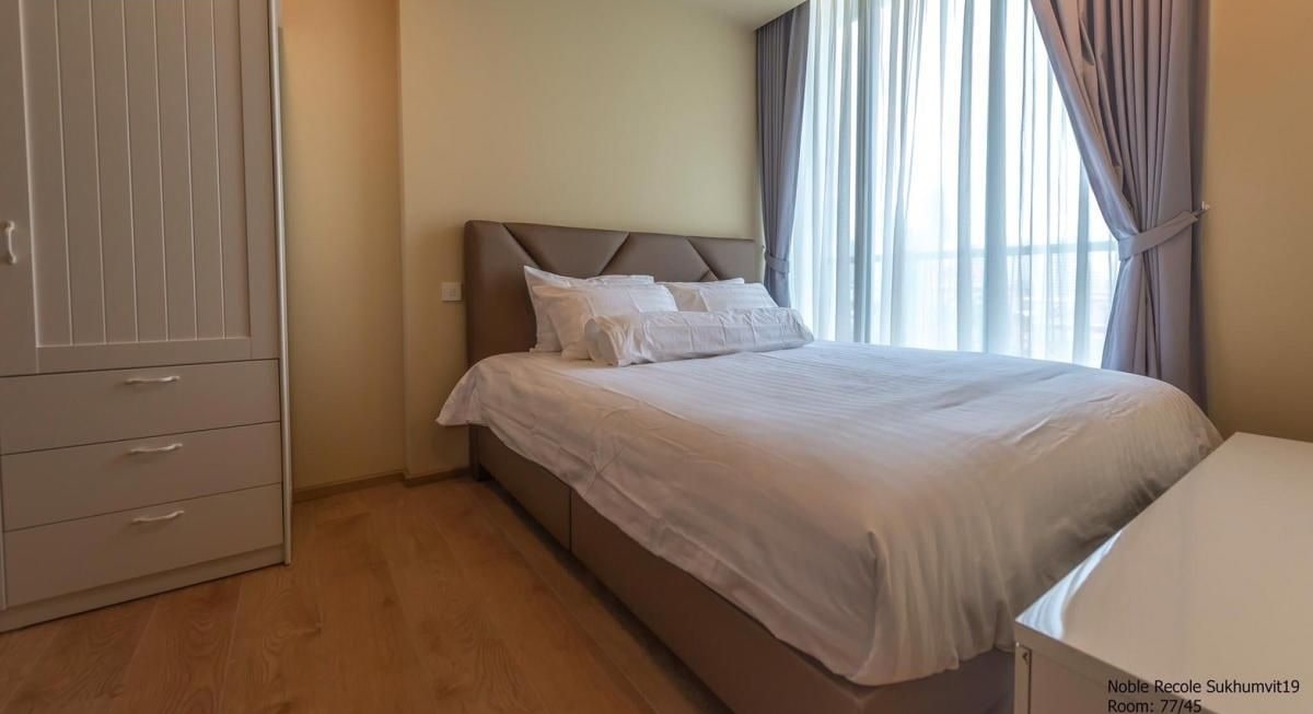 Urgent Rent Noble Recole Sukhumvit 19, Fully Furnished and Ready to Move In, near Bts Asok and Mrt Sukhumvit.