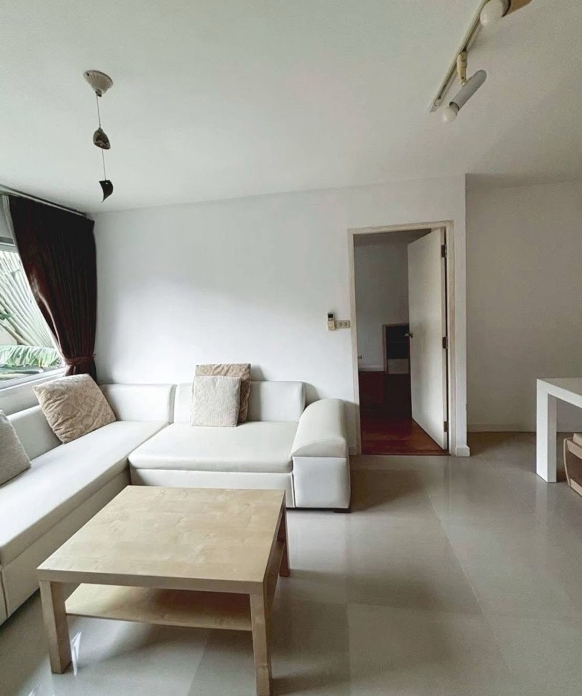 Condo near Bts Thonglor 400 Meters, Big Room 50 Sq M, 22,000. image 3