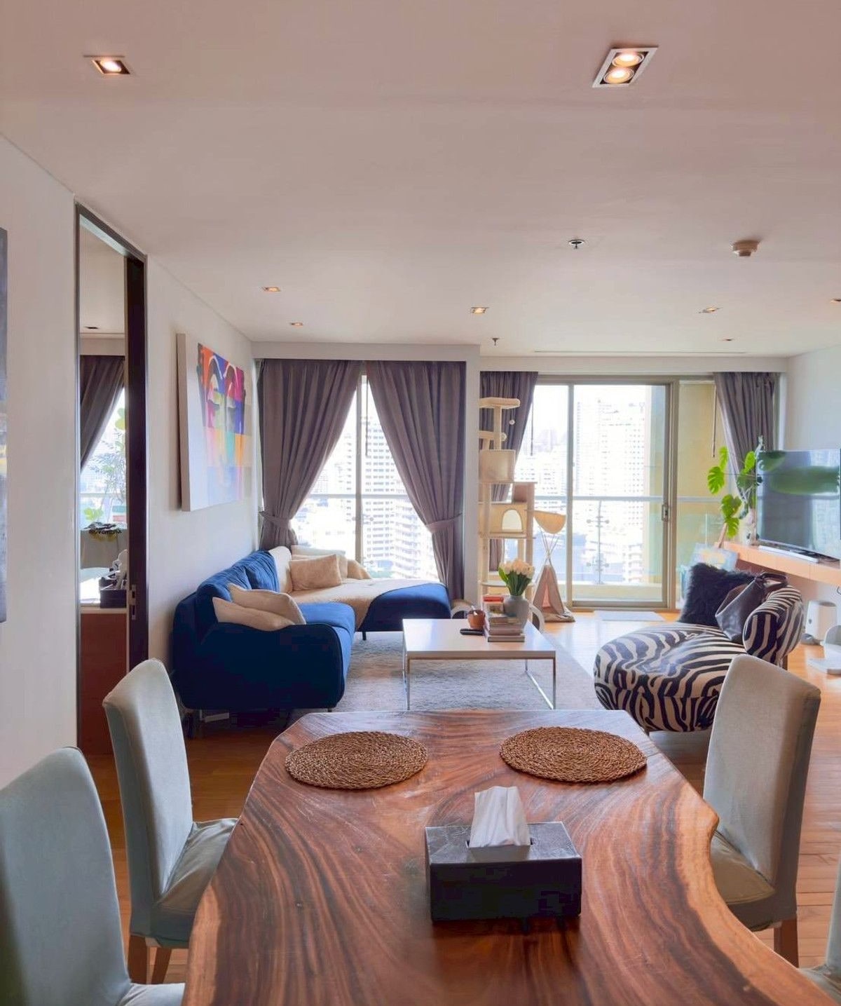 For rent The lake sukhumvit16 , beautiful room, Lake view, ready to move in.